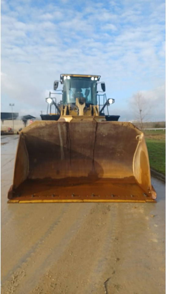 Wiellader CAT 972M