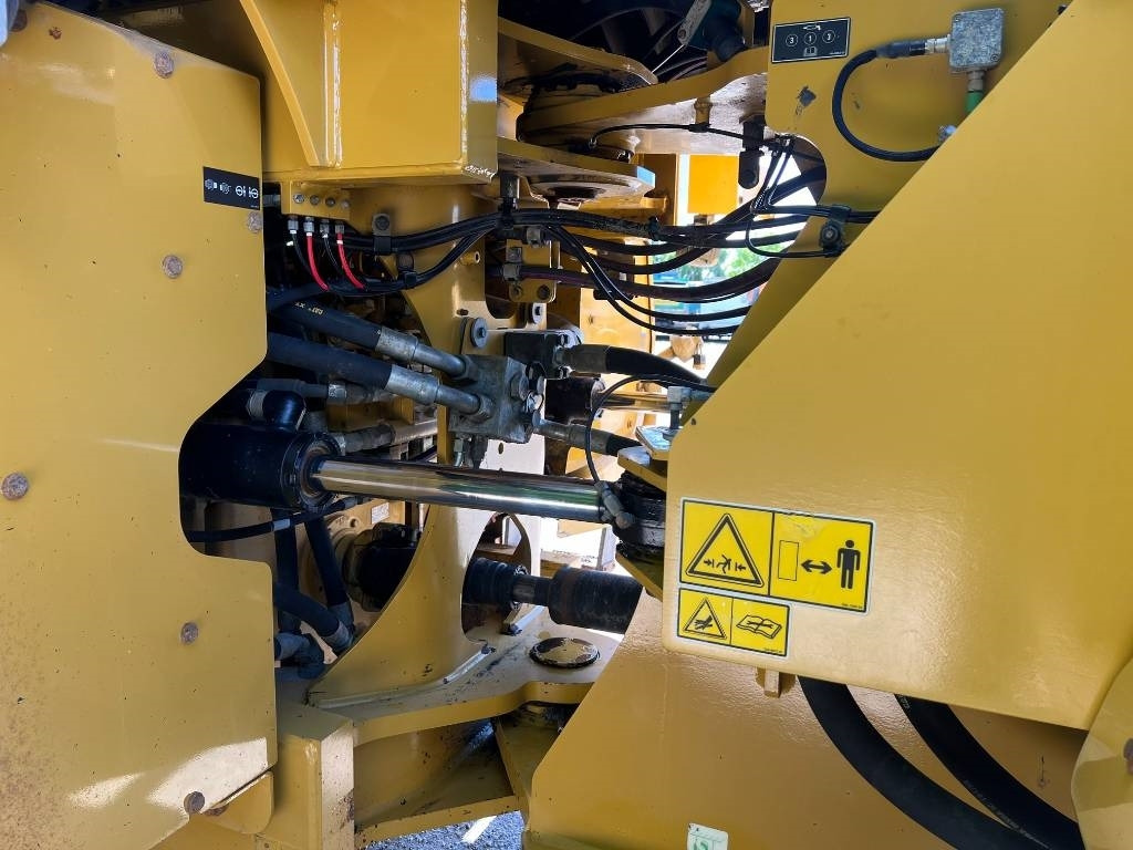 Wiellader CAT 972 M