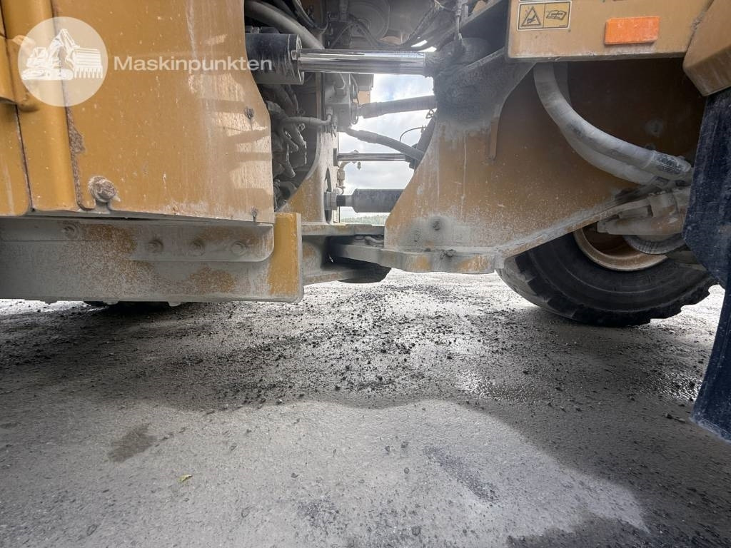 Wiellader CAT 972 M