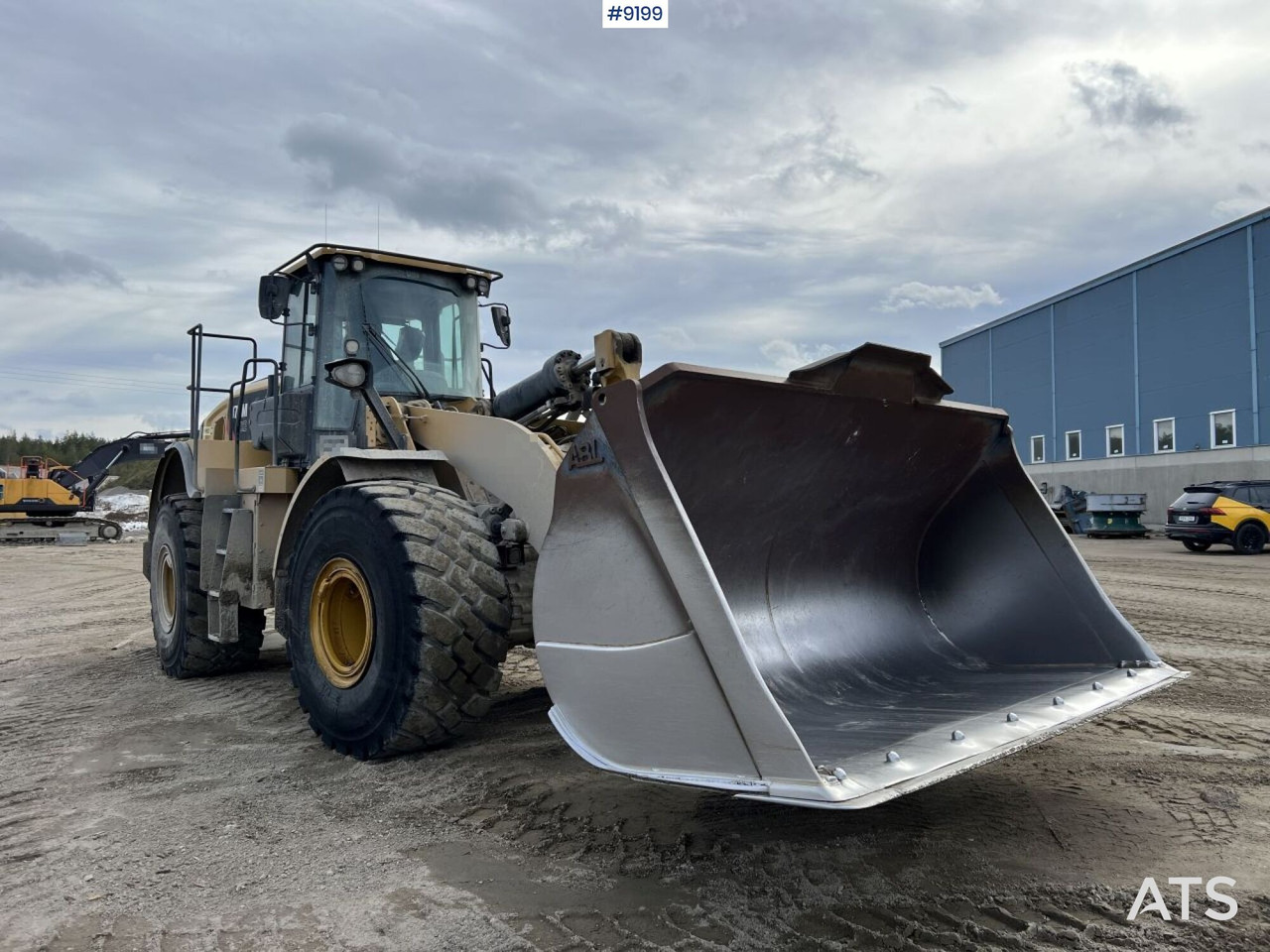 Wiellader CAT 972 MXE Wheel loader with bucket (VIDEO)