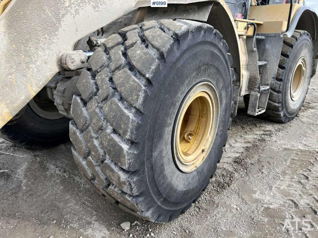 Wiellader CAT 972 MXE Wheel loader with bucket (VIDEO)