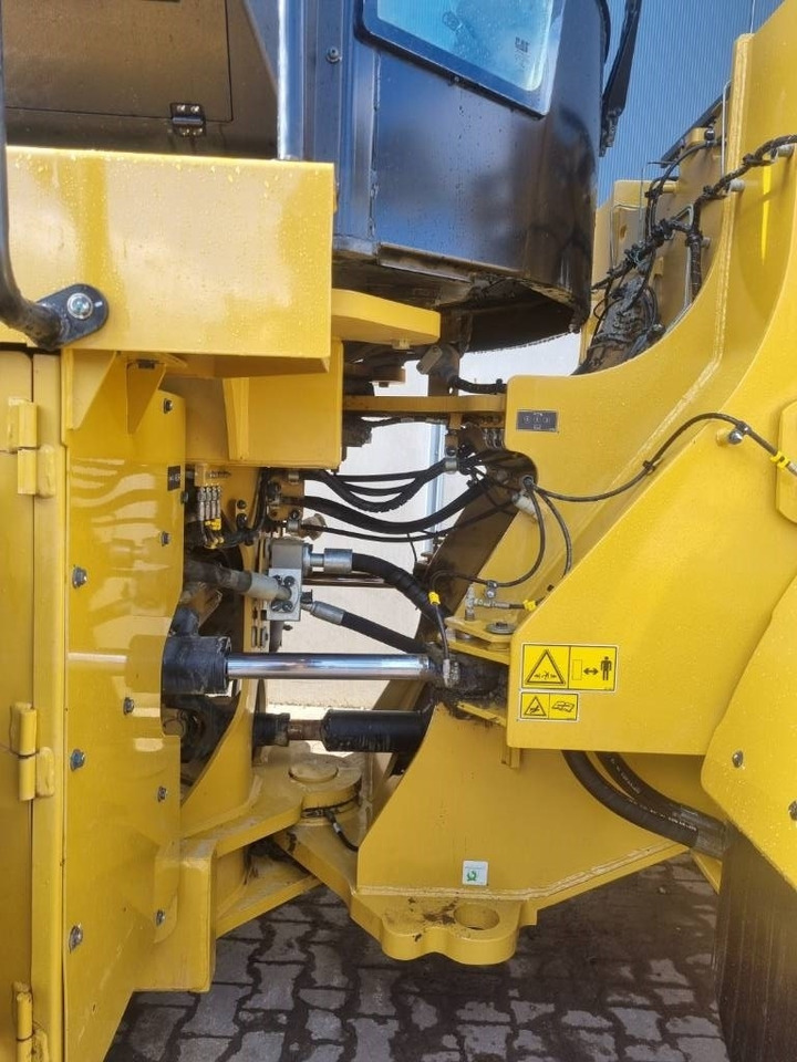 Wiellader CAT 972 M -- LIKE NEW -- 100% original