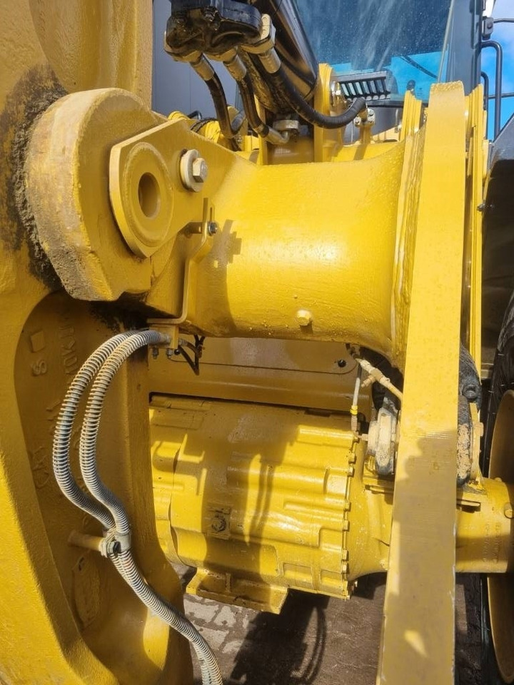 Wiellader CAT 972 M -- LIKE NEW -- 100% original