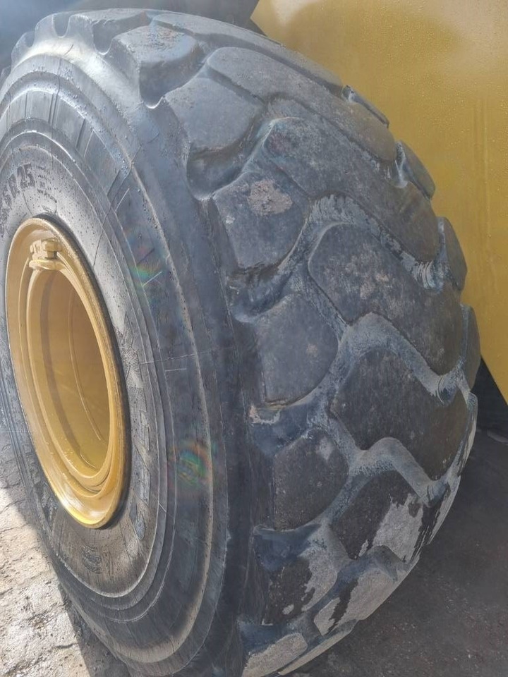 Wiellader CAT 972 M -- LIKE NEW -- 100% original