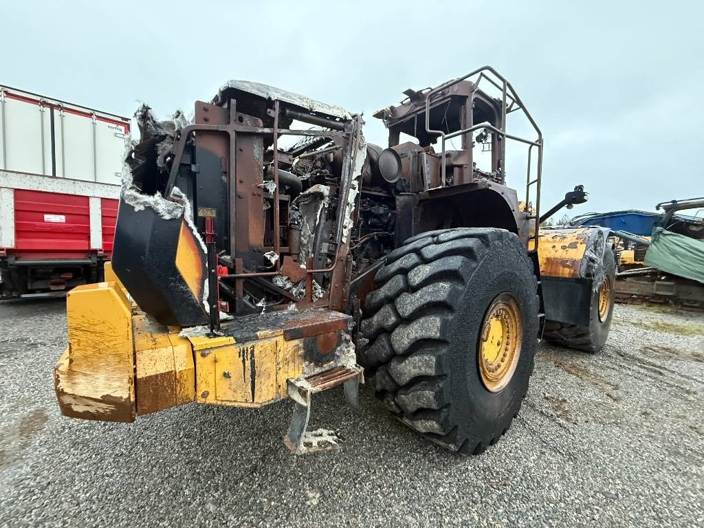 Wiellader CAT 980M FOR PARTS