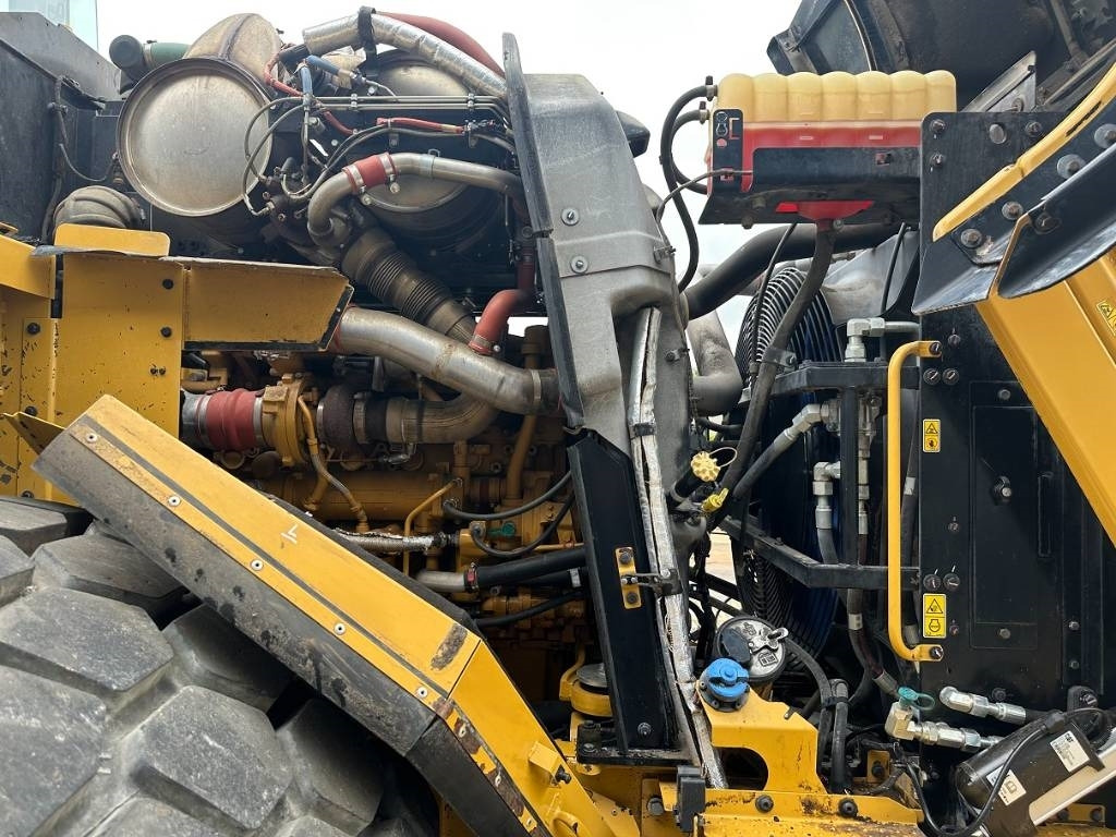 Wiellader CAT 980 M