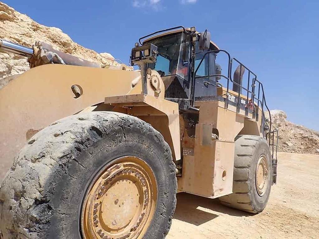 Wiellader CAT 988K