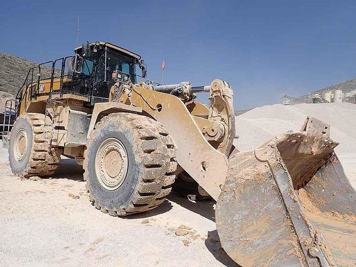 Wiellader CAT 988K