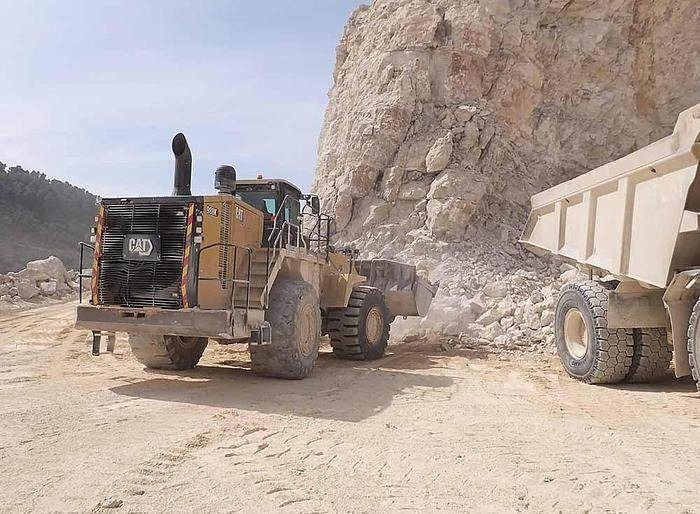 Wiellader CAT 988K