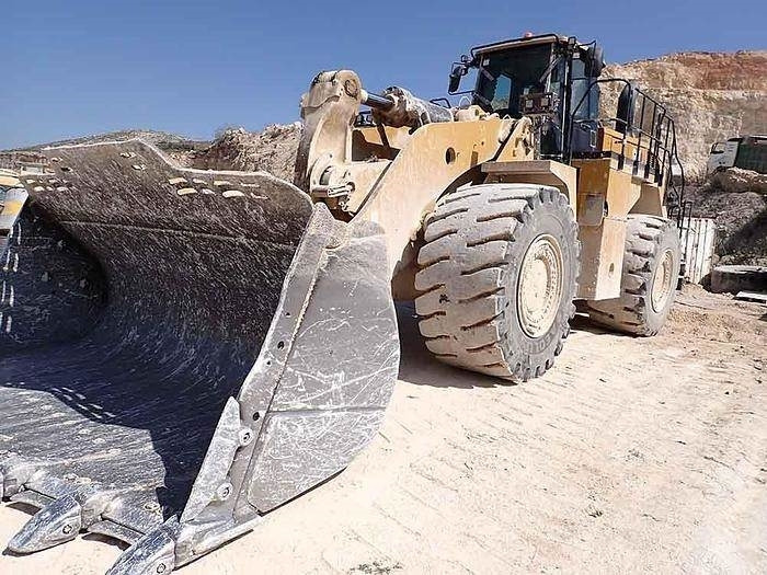 Wiellader CAT 988K