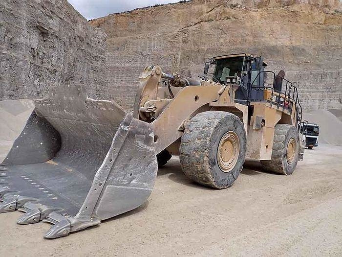 Wiellader CAT 988K