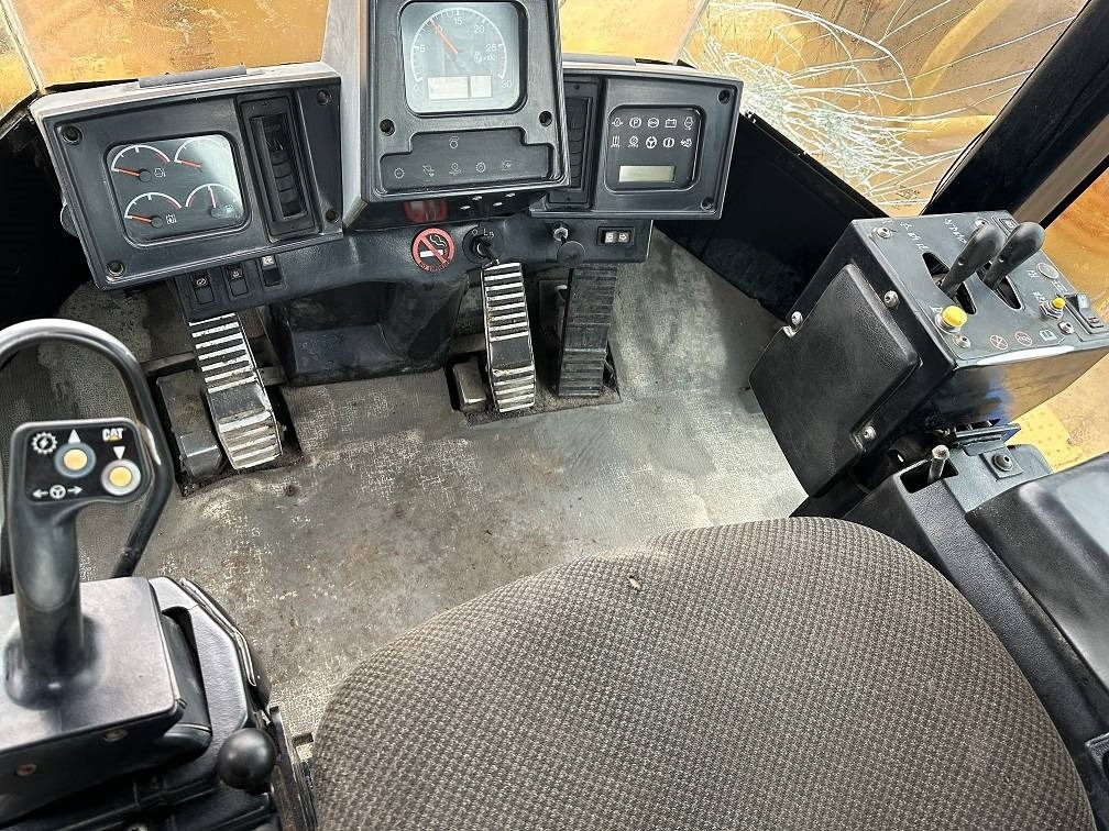 Wiellader CAT 988 G