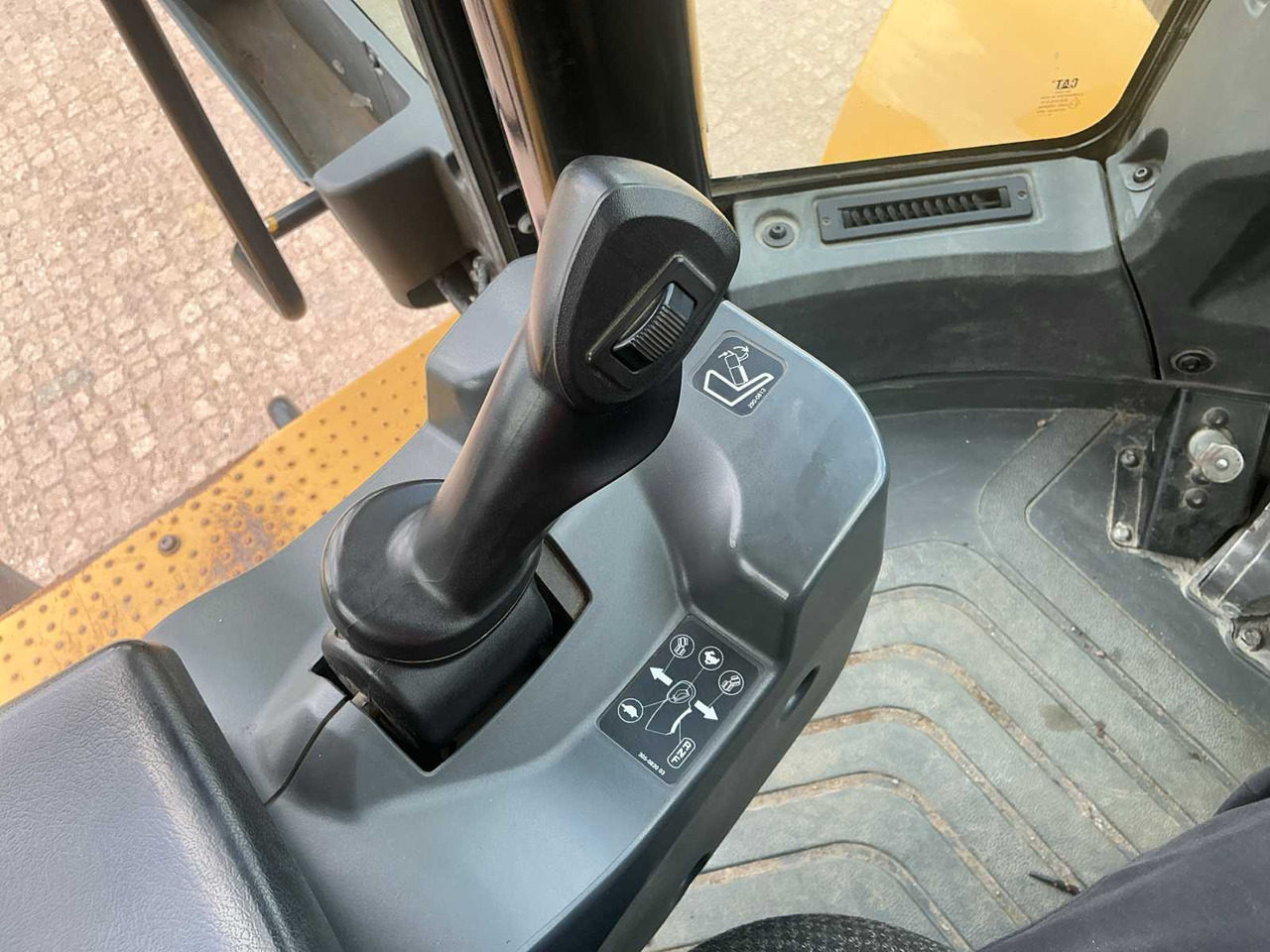 Wiellader CAT / CATERPILLAR 972M XE WHEEL LOADER / SHOVEL