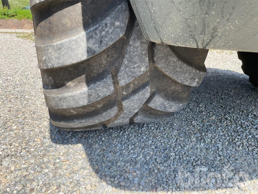 Wiellader CLAAS Torion 639 (2024)