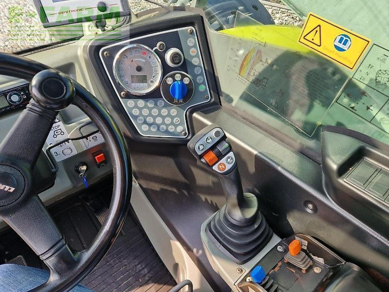 Wiellader CLAAS scorpion 7055