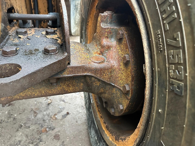 Wiellader Case 621 F Extra Function