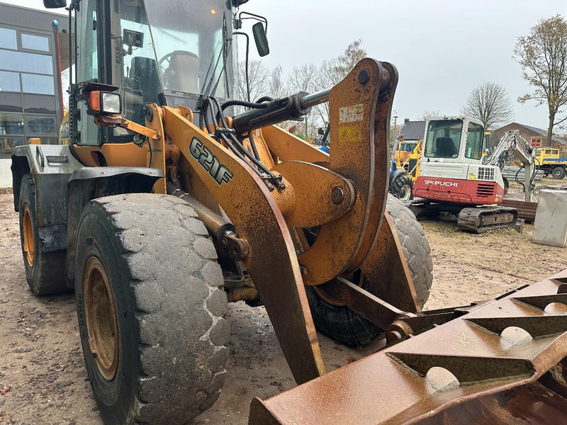 Wiellader Case 621 F Extra Function