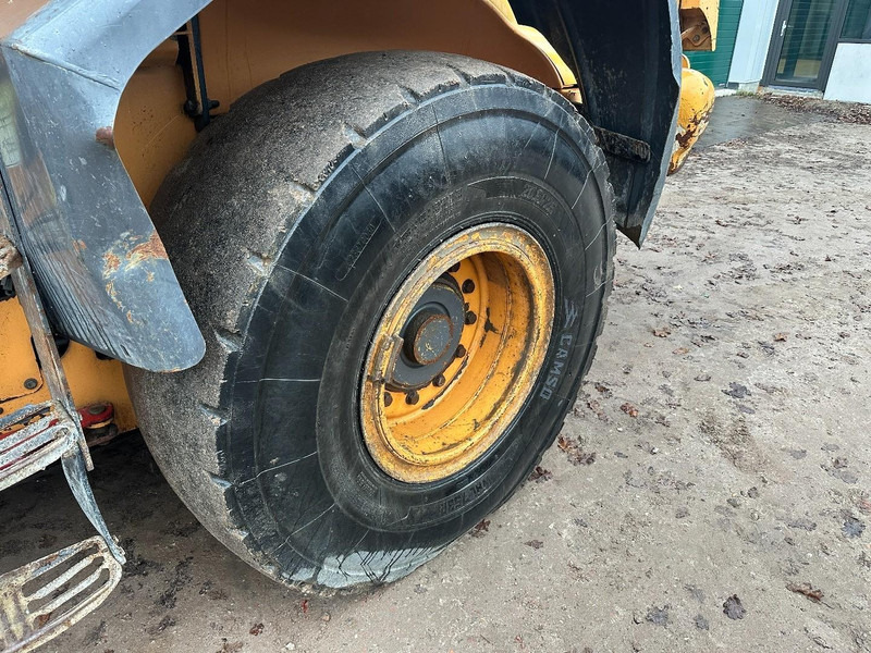 Wiellader Case 621 F Extra Function