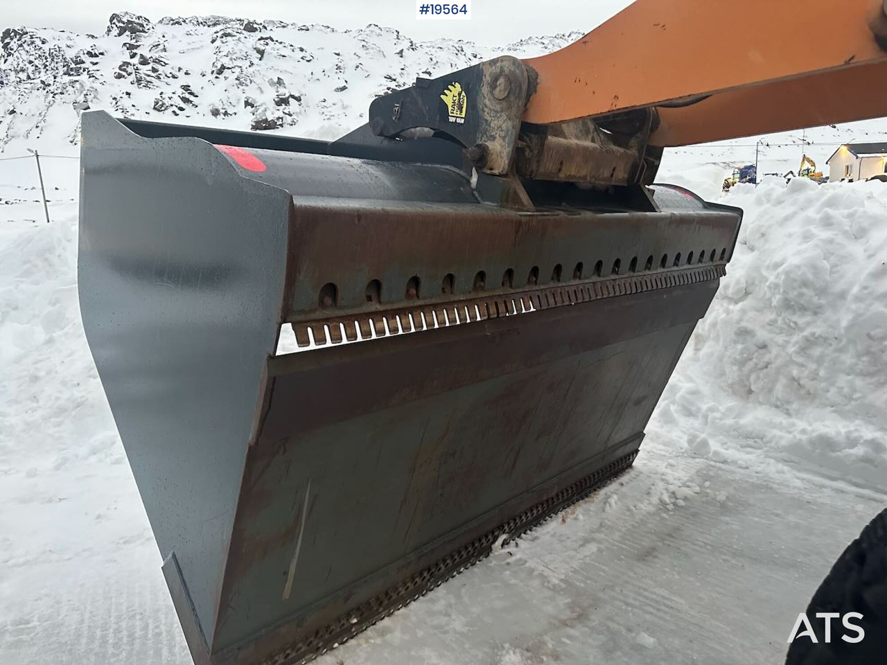 Wiellader Case 721E hjullaster m/ snøskuffe og grusskuffe. Ny vekt og 2 sett dekk. SE VIDEO