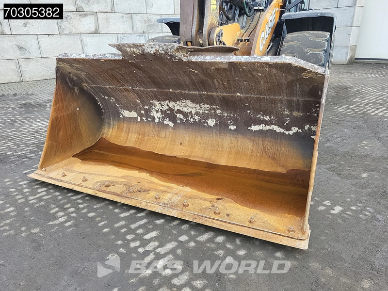 Wiellader Case 821 G