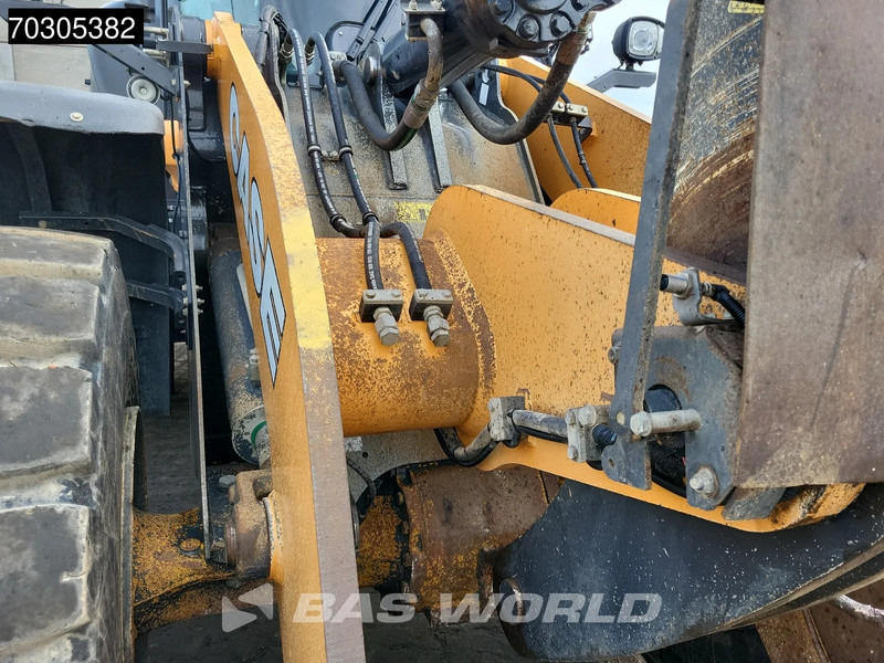 Wiellader Case 821 G