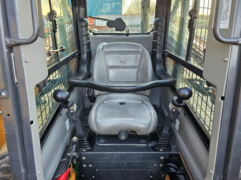 Wiellader Case SR160