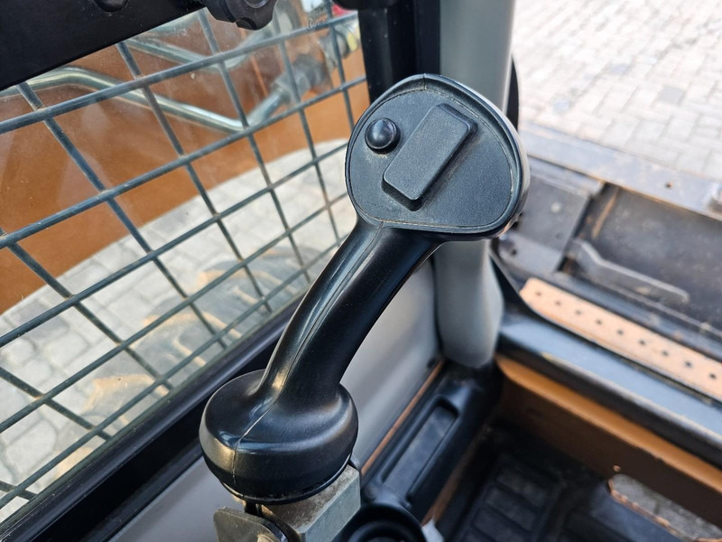 Wiellader Case SR160