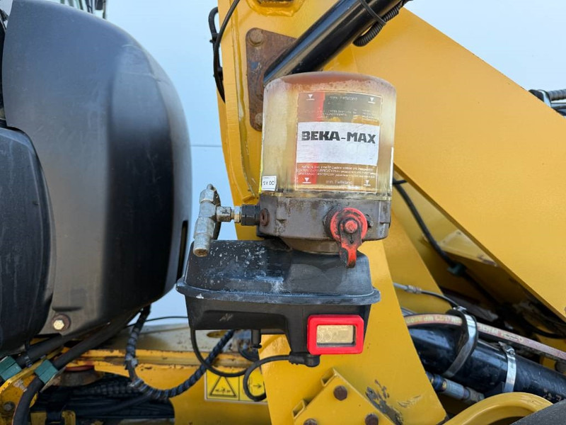 Wiellader Cat 906H - Auto Greasing / Quick Coupler