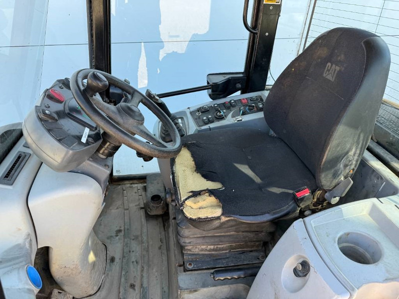 Wiellader Cat 906H - Auto Greasing / Quick Coupler