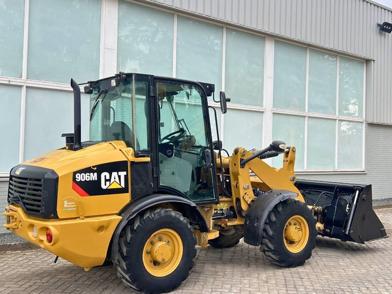 Wiellader Cat 906 M 2016