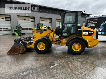 Wiellader Cat 907M