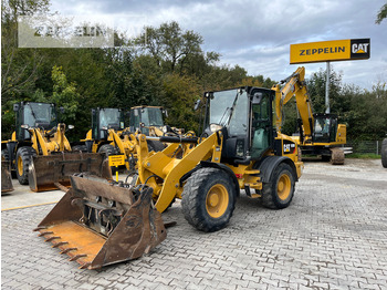 Wiellader Cat 908M