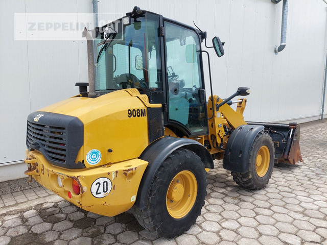 Wiellader Cat 908M