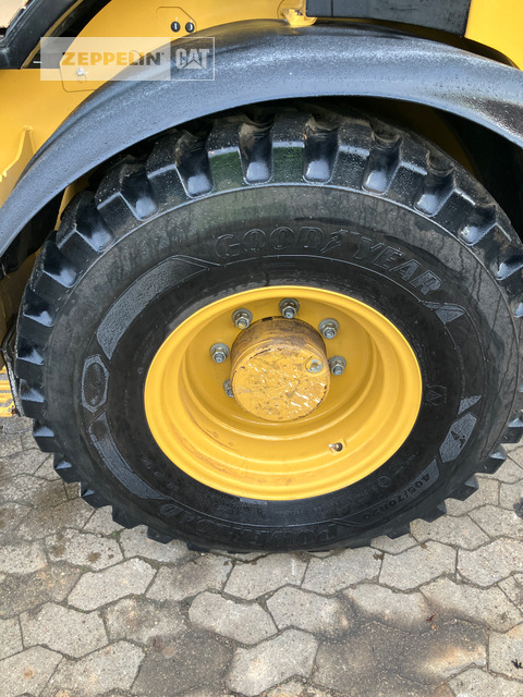 Wiellader Cat 908-14