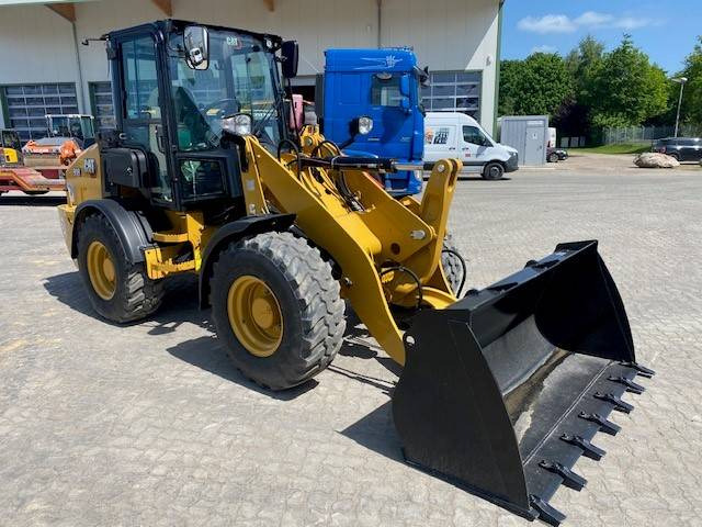 Wiellader Cat 908-14A 40 km/h MIETE / RENTAL (12002095)