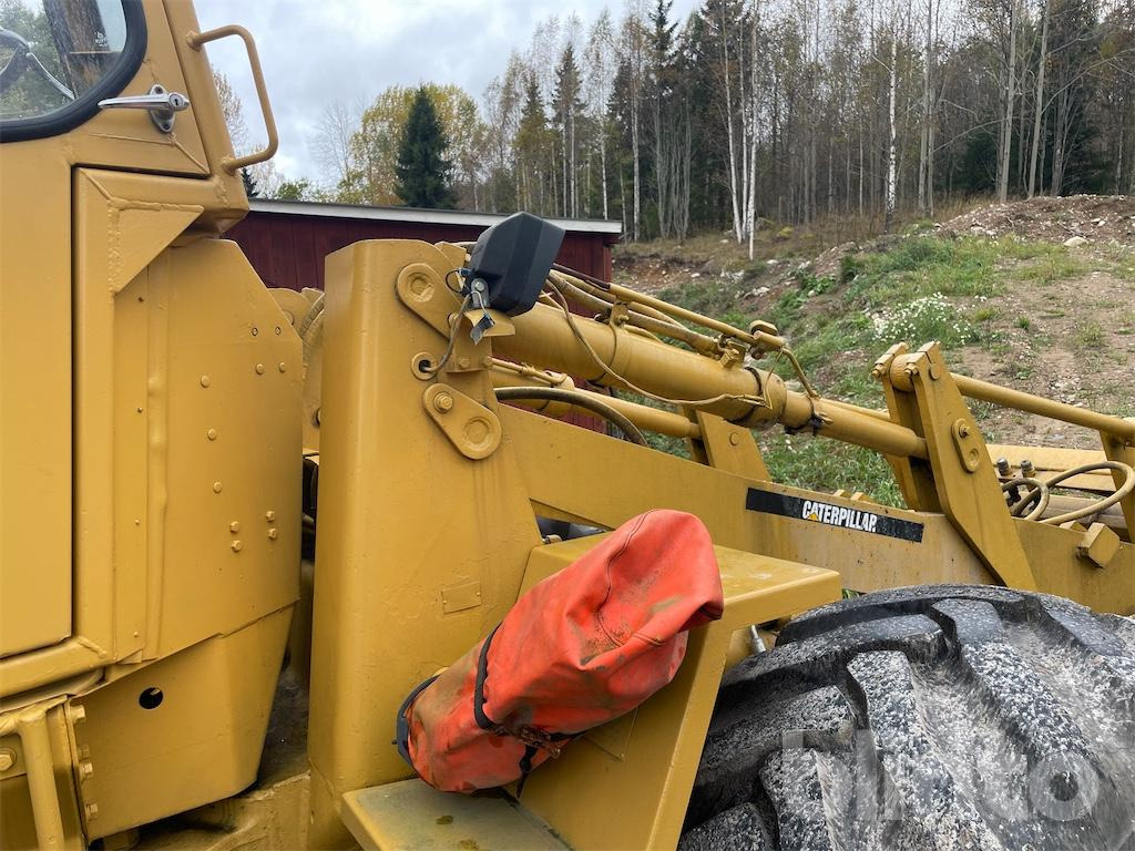 Wiellader Cat 910 Reparationsobjekt