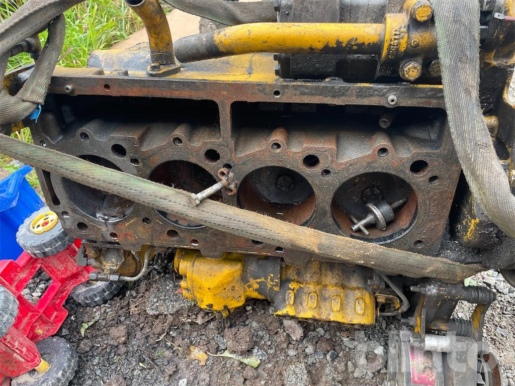 Wiellader Cat 910 Reparationsobjekt