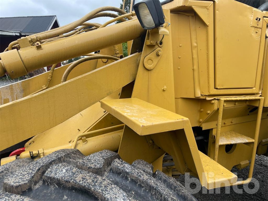 Wiellader Cat 910 Reparationsobjekt
