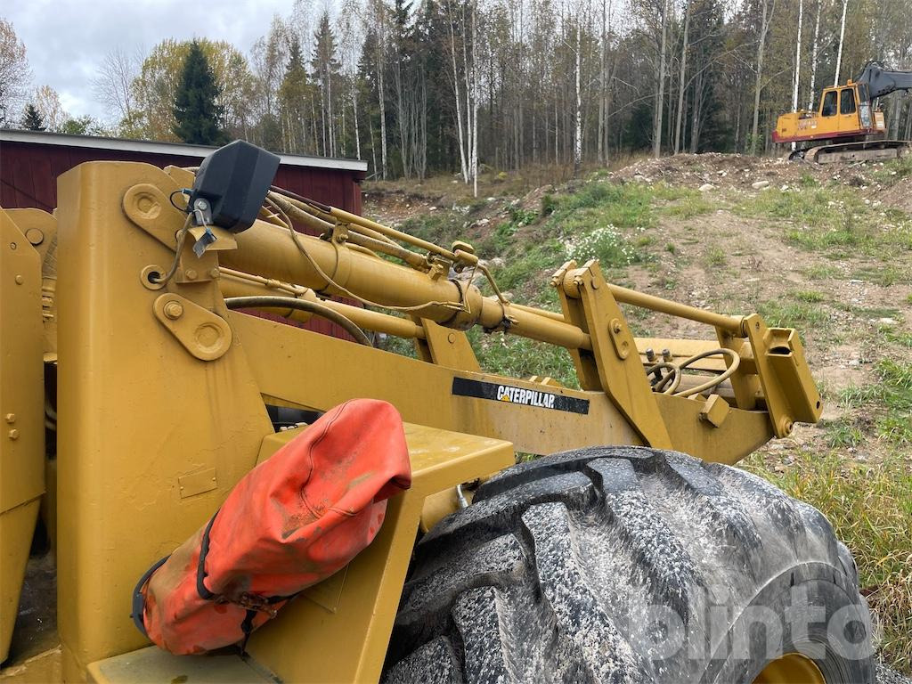 Wiellader Cat 910 Reparationsobjekt