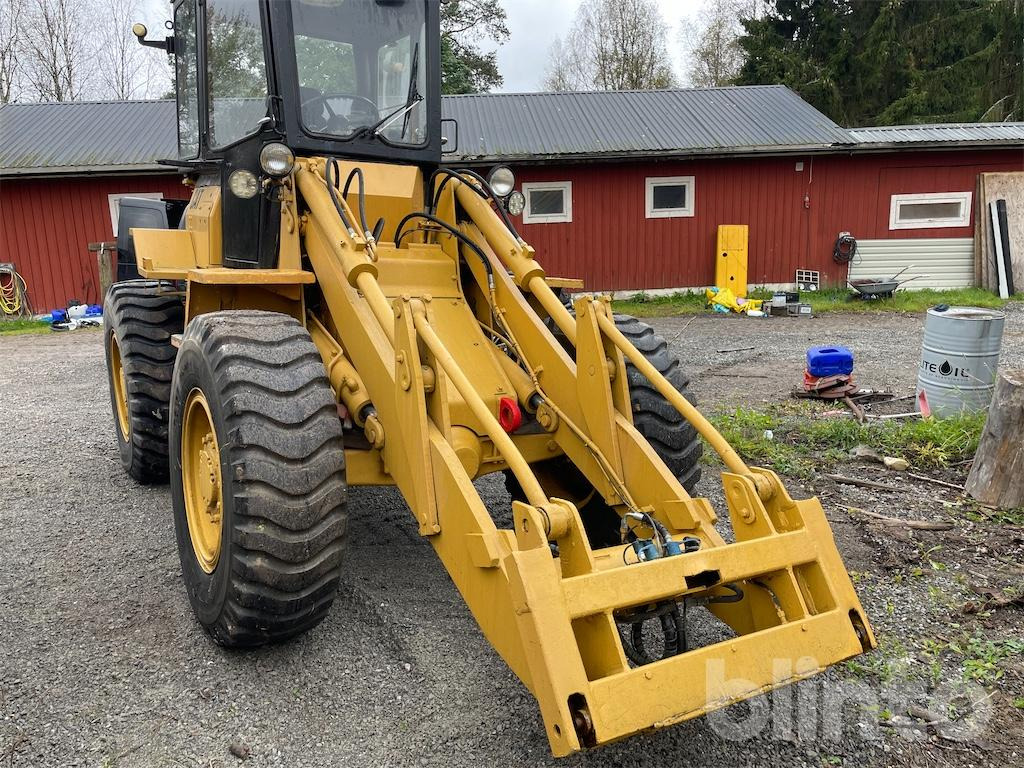 Wiellader Cat 910 Reparationsobjekt