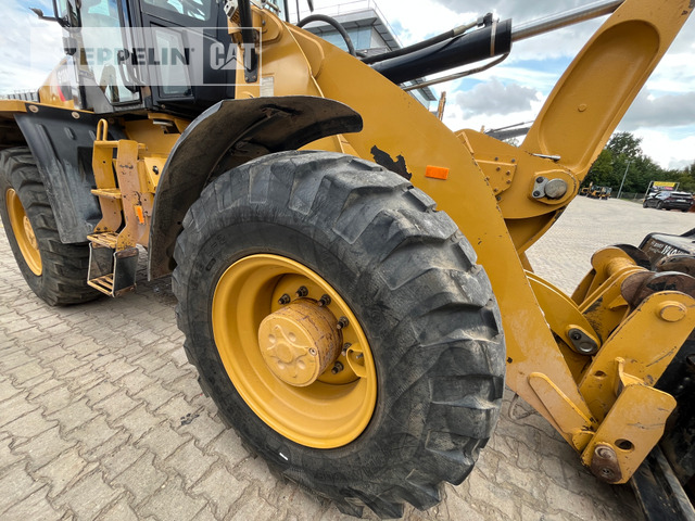Wiellader Cat 918M