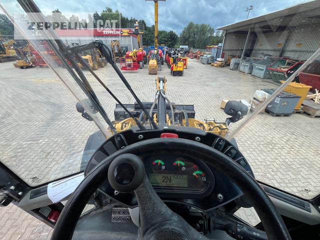 Wiellader Cat 918M