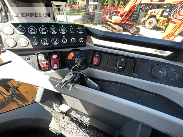 Wiellader Cat 926M