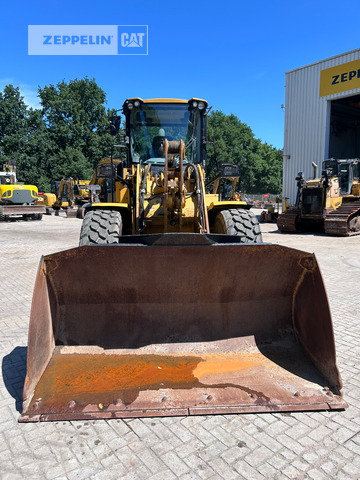 Wiellader Cat 926M