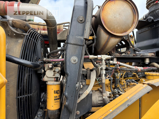 Wiellader Cat 966KXE