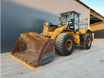 Wiellader Cat 966M