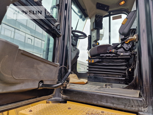 Wiellader Cat 966M