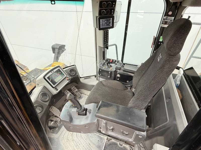 Wiellader Cat 966M - Dutch Machine / 3rd Function