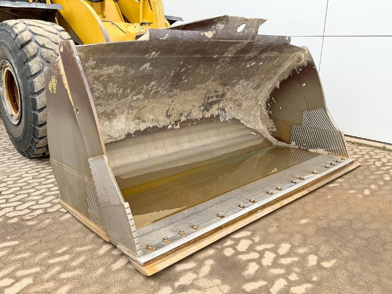 Wiellader Cat 966M - Dutch Machine / 3rd Function