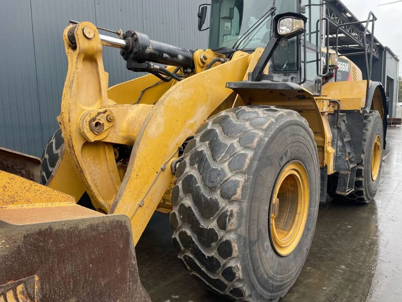 Wiellader Cat 966M XE
